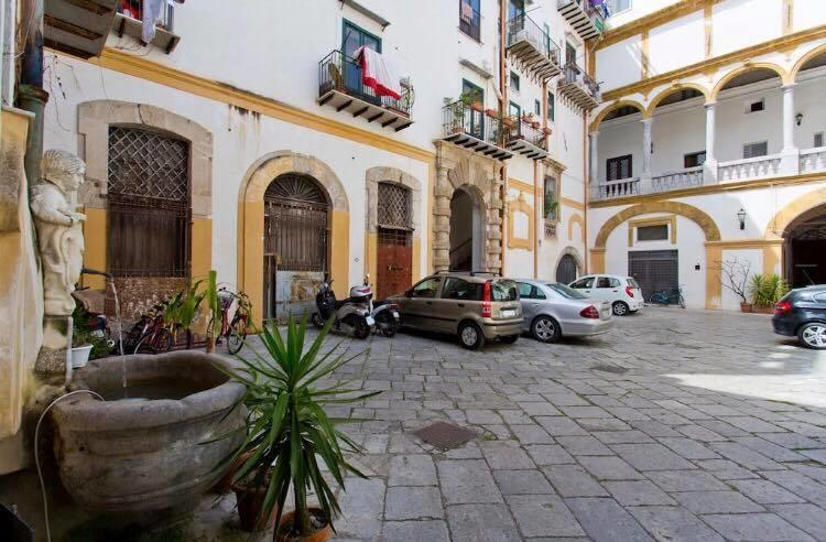 Casa Vacanze Flavia Παλέρμο Εξωτερικό φωτογραφία